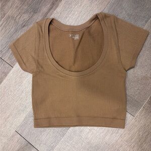 Offline by Aerie Brown Ribbed Seamless Round Neck Crop Top Women’s Size XXS